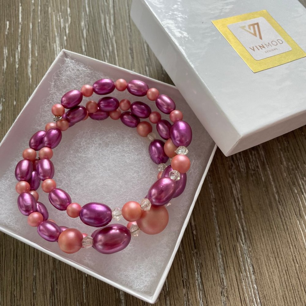 Vintage Faux Pearl Pink Peach Beads Upcycled - VINMOD Designs Wire Bracelet